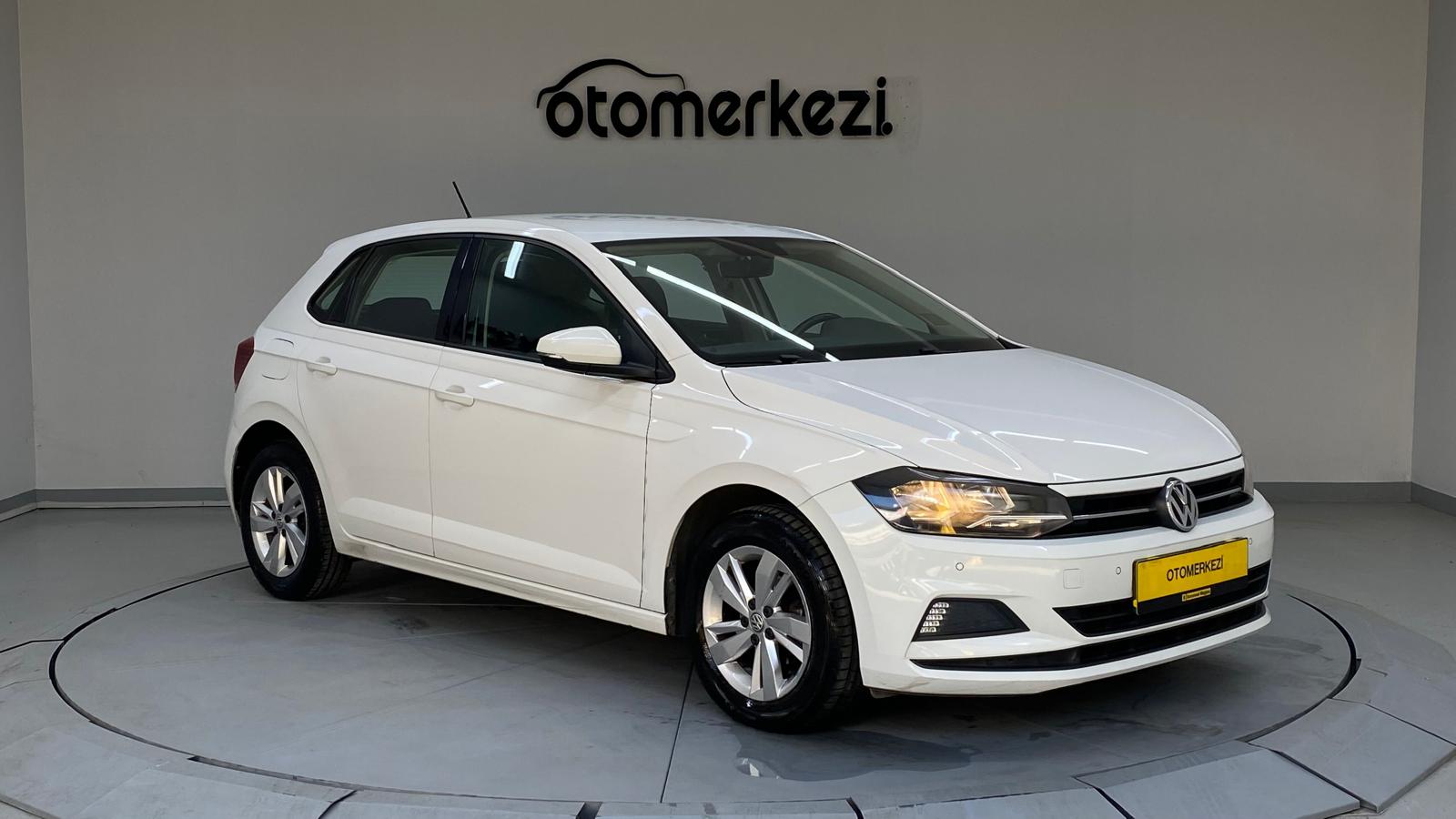 VOLKSWAGEN POLO 6